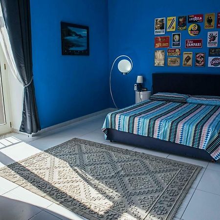 Miracoletti38 Hotel Наполи Екстериор снимка