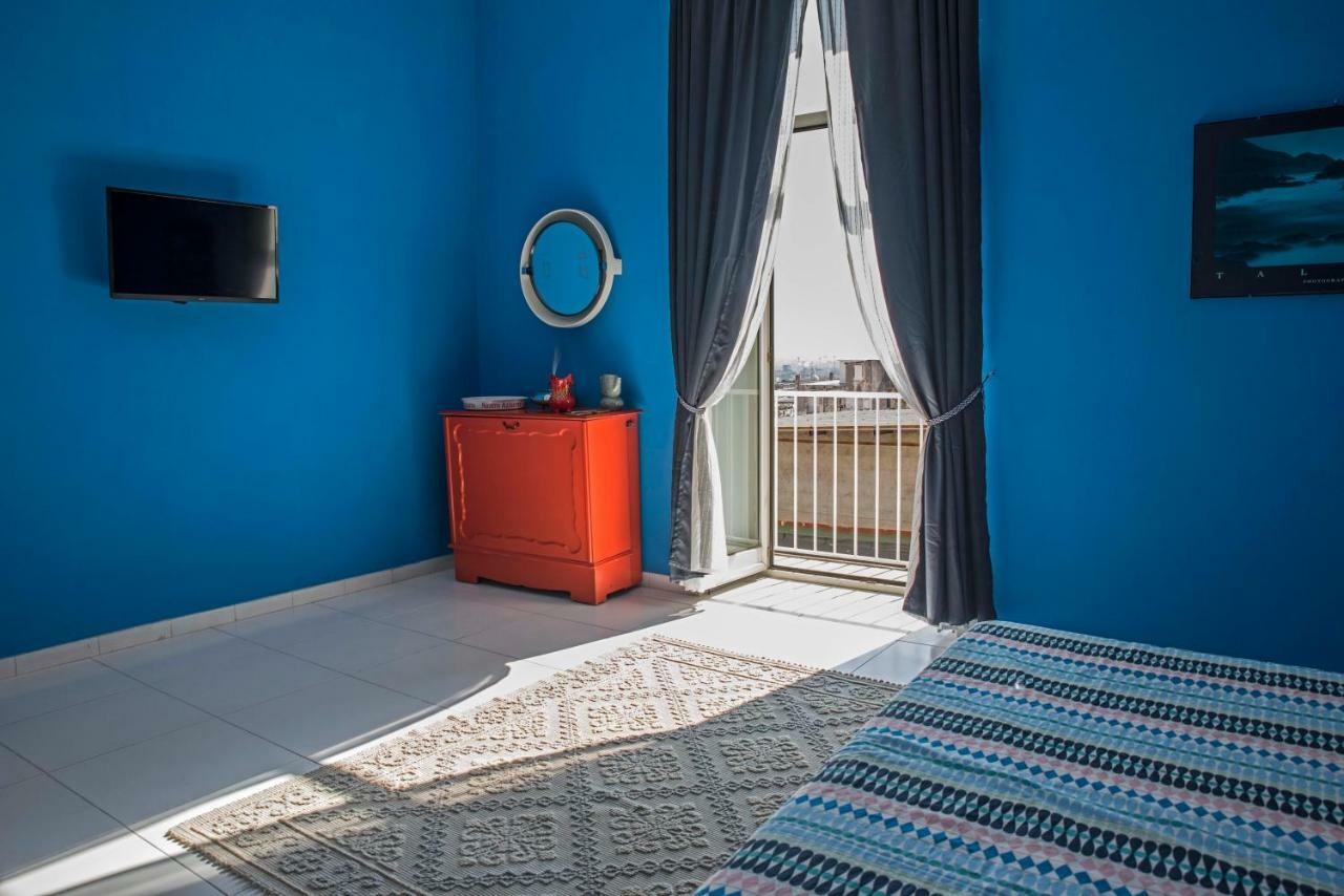 Miracoletti38 Hotel Наполи Екстериор снимка