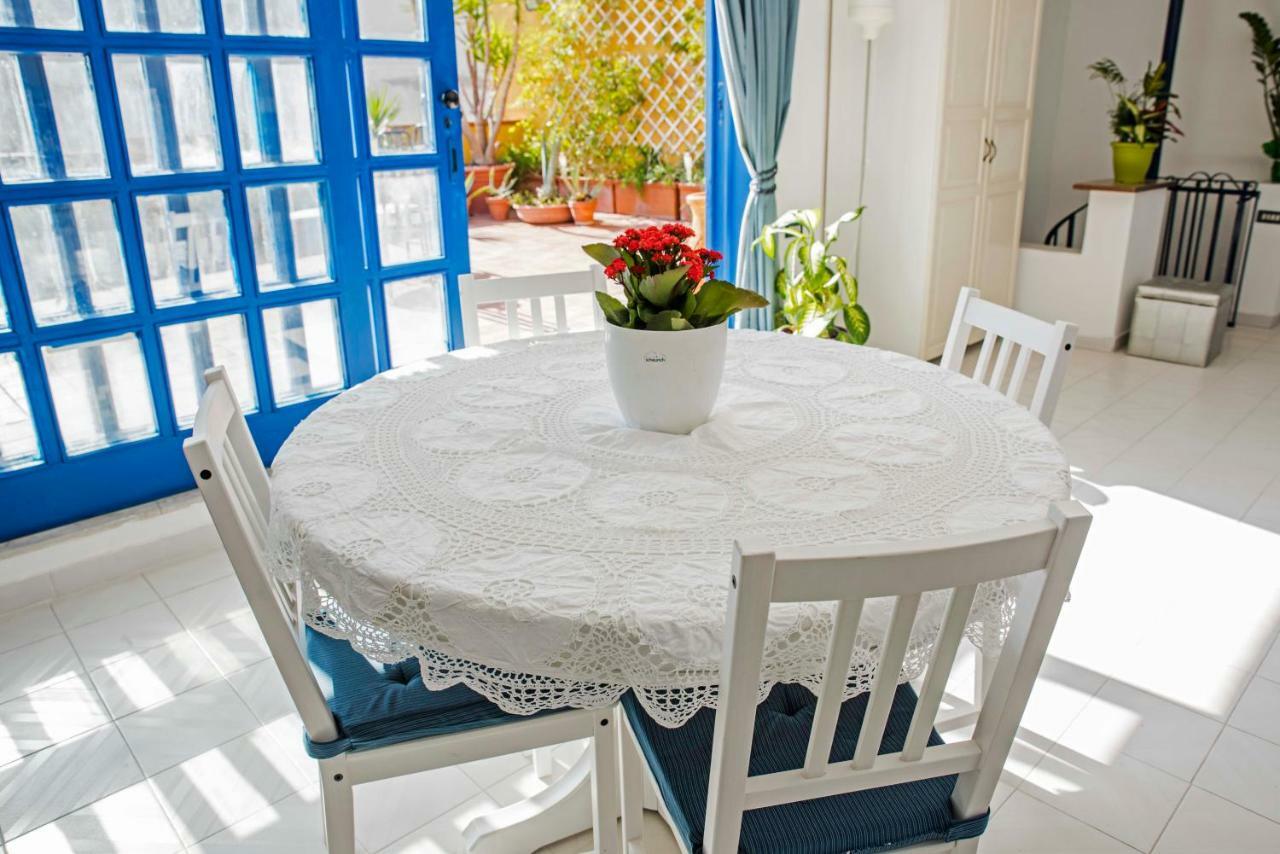 Miracoletti38 Hotel Наполи Екстериор снимка