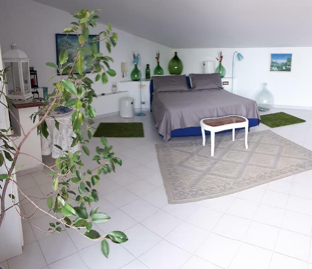 Miracoletti38 Hotel Наполи Екстериор снимка